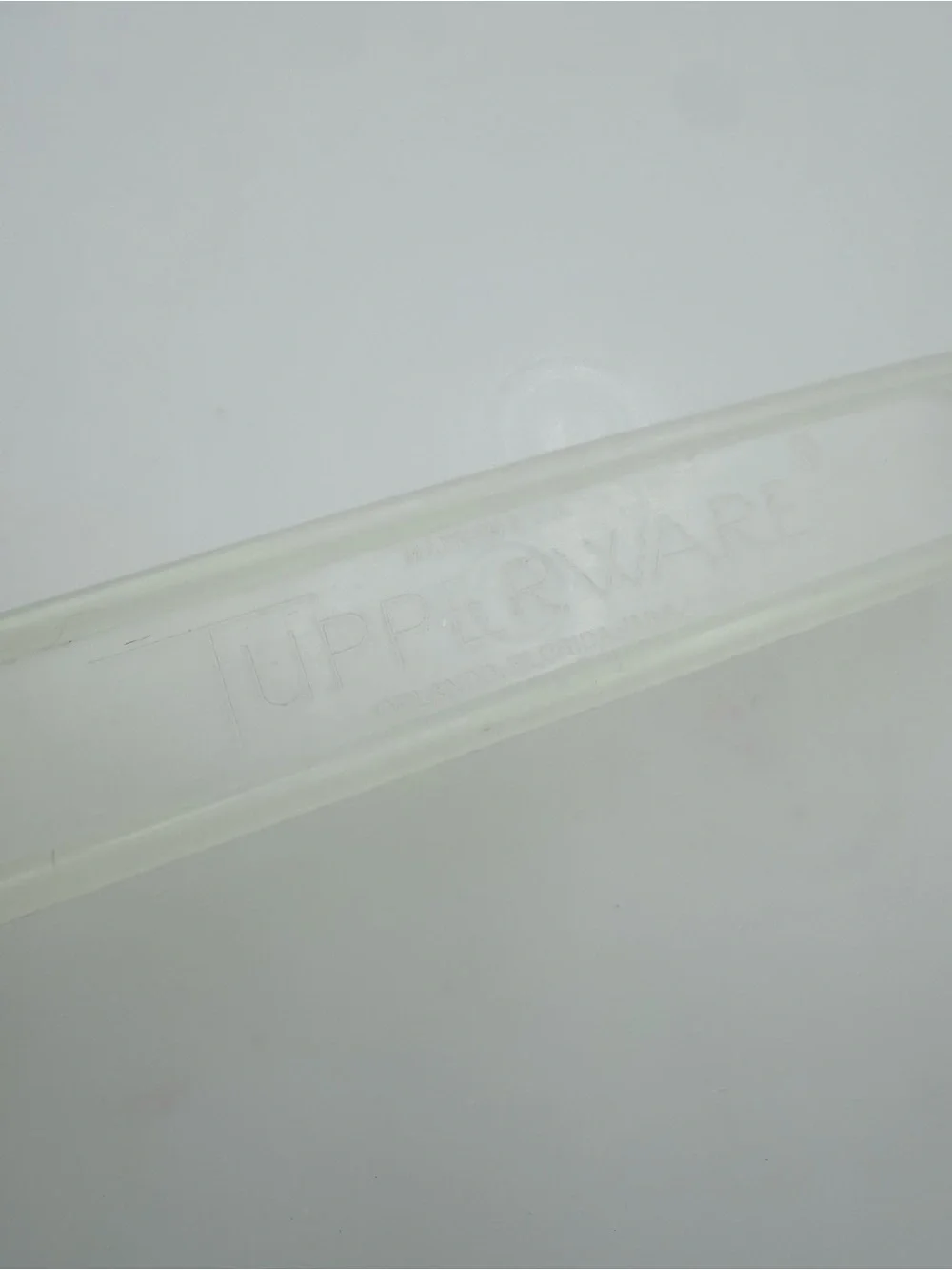 Tupperware vintage 9x13